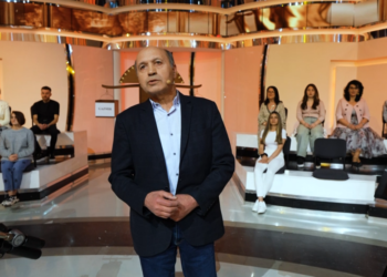 “Babai ka pasur 10 fëmijë?”, vëllezërit ngrenë supet: Nuk e njohim fare atë tjetrin