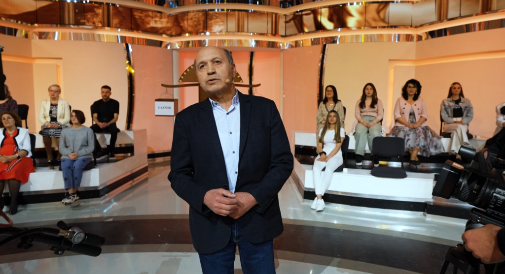  Babai ka pasur 10 fëmijë    vëllezërit ngrenë supet  Nuk e njohim fare atë tjetrin