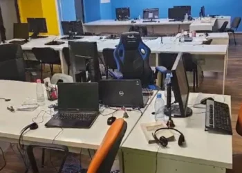 Operacion kundër “Call Center”-ave në Tiranë, goditen tre subjekte! Sekuestrohen shuma të mëdha parash