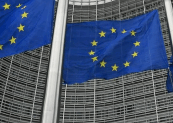 Ish-diplomatja amerikane godet BE-në: Nëse këto 5 vende njohin Kosovën, Serbia do të gjunjëzohet në tryezë!