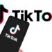 TikTok-u rrit divorcet, avokatja: Mësuesja në Tiranë kyçte burrin dhe fëmijët për të dalë live…
