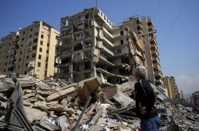 Hezbollahu rifillon sulmet kundër Izraelit  rreth 15 persona vriten në dy sulme në Libanin jugor