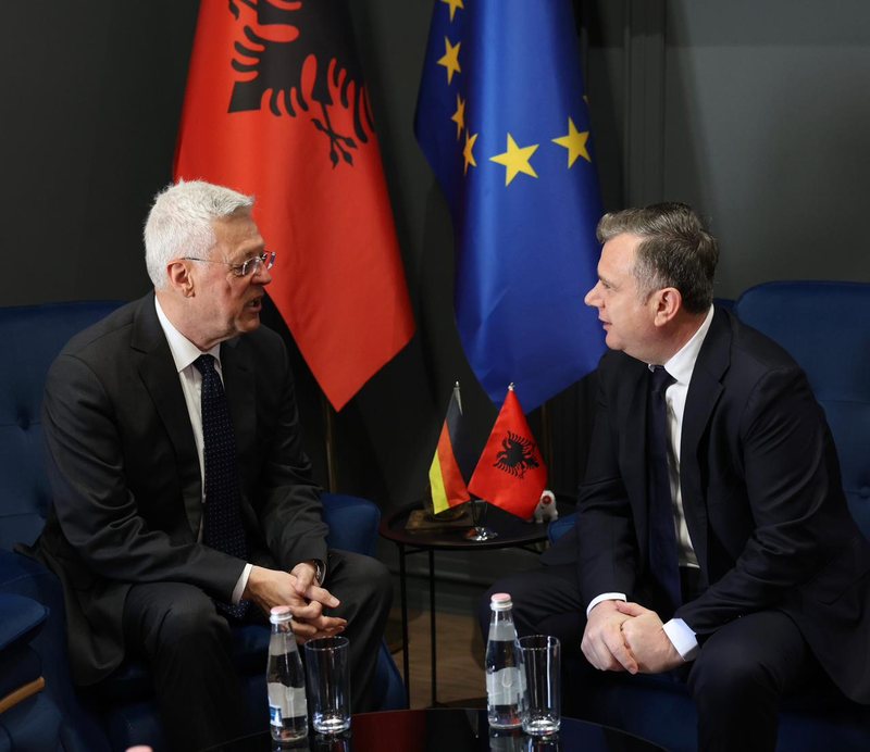Balla takim me Ambasadorin gjerman Bergner  Gjermania mbështet fuqimisht rrugën e Shqipërisë drejt BE së