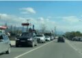 Emigrantët kthehen në vendlindje për Pashkët/ Trafik i rënduar në akset Lezhë-Laç e Lezhë-Shkodër