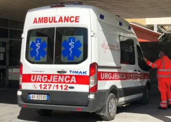 Ndërron jetë në QSUT një i dënuar në burgun e Lezhës, pësoi arrest kardiak