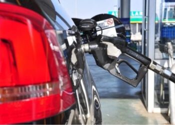 Kosova vendos çmimet maksimale për karburantet: Nafta 1.86 euro/litër dhe benzina 1.49 euro/litër
