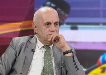 Kujdes ju shoferë emigrantë, 27 rregulla si duhet t’i jepni makinës në Shqipëri