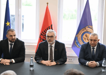 Gogu prezanton Drejtorin e ri të Burgjeve: Ndryshimi ka të bëjë vetëm me fuqizimin e sistemit