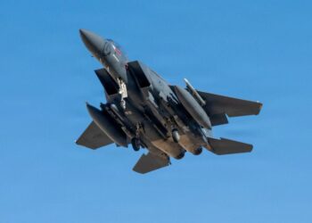 Avioni luftarak amerikan F-15E rrëzohet mbi Iran, nis operacion urgjent shpëtimi për ekuipazhin