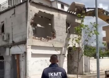 IKMT prish objektin dykatësh në Tiranë, pjesë e projektit të Unazës së Madhe (VIDEO)