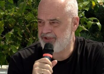 “Do bëhemi eksportues të anijeve ushtarake”, Rama nga Vlora: Investoni në parkime, do ju kthehet në mirësi të madhe