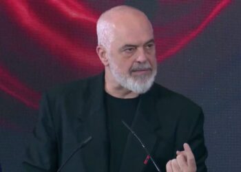 “Hajd se do t’ia gjejmë rrugën BE-së se si t’ia rrëshqasim topin nëpër shalë”, Rama: Kjo nuk ndodh! I trembem neglizhencës “alla shqiptarçe”