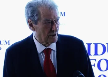 Berisha nga Zagrebi: Do paraqesim në forum problematikat e Shqipërisë, kërcënojnë edhe sigurinë në rajon