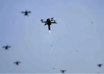 DIA amerikane: Irani ka mijëra raketa dhe dronë “kamikazë” në arsenalin e tij