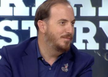 “Sfida e Berishës me gjyqësorin, e zgjatur”/ Avokati Hoxha: Do deklarohet fajtor për pjesën dërrmuese të akuzave