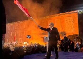 “Cikli i Berishës është mbyllur”, sondazhi: 77% refuzojnë t’i bashkohen protestave të PD