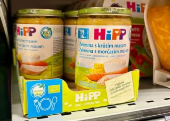 Helm minjsh në ushqimet HiPP për bebe? AKU qetëson qytetarët: Asnjë rast në Shqipëri
