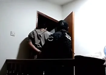 Po planifikonin sulme në të gjithë Gjirin, shkatërrohet organizata terroriste e lidhur me Iranin në Emiratet e Bashkuara Arabe, 27 të arrestuar