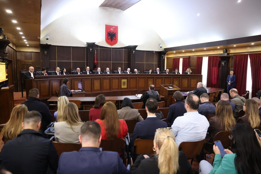 Gjykata e Lartë rishikon  arrestin me burg   debat mes gjyqtarit dhe prokurorit për barrën e provës