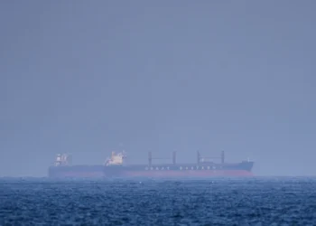 Zyrtari i lartë iranian: Anijet që paguajnë do të kenë përparësi në Ngushticën e Hormuzit