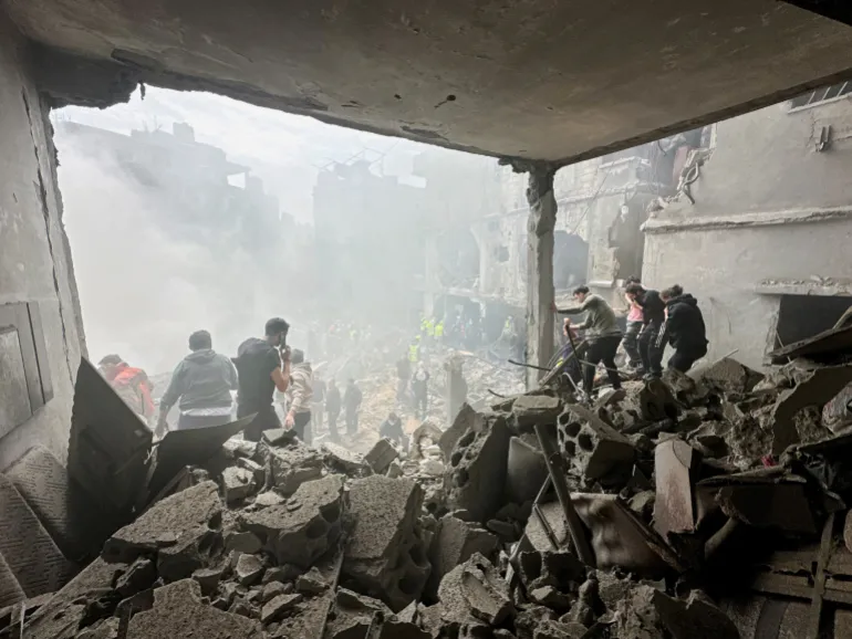 Alarm në Liban  OKB thirrje urgjente Izraelit dhe Hezbollahut  Ndalni sulmet mbi paqeruajtësit 