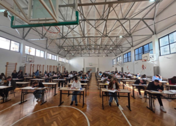 Olimpiada e Gjuhës Shqipe, gara që po bashkon të rinjtë nga dy anët e kufirit Shqipëri e Kosovë