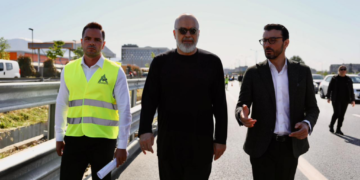 VIDEO / Rama në terren, hapet segmenti i zgjeruar Tiranë-Durrës deri te Mbikalimi i Rinasit