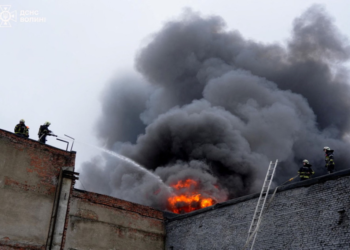 Pashkë nën breshërinë e dronëve/ Rusia “shkrin” armëpushimin, Zelensky thirrje urgjente SHBA-ve