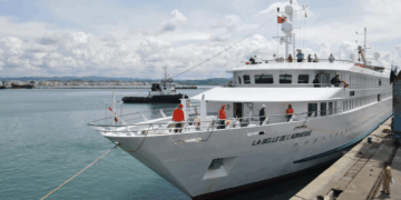 Rama: Dy kroçiera me 150 turistë në bord ankorohen në Durrës, rritet interesi për Shqipërinë