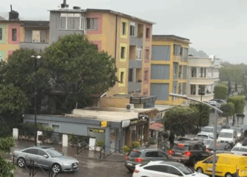 Lezha përfshihet nga reshje të dendura shiu dhe erë e fortë, probleme me furnizimin me energji