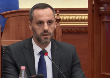 Protesta e opozitës, PD kallëzon në SPAK ministrin e Brendshëm, Besfort Lamallari