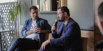 “Mbi 60 mijë faqe për t’u lexuar”, avokati i Veliajt: Nxitimi i kërkuar nga SPAK nuk i shërben drejtësisë, por ekspozon qëllime…