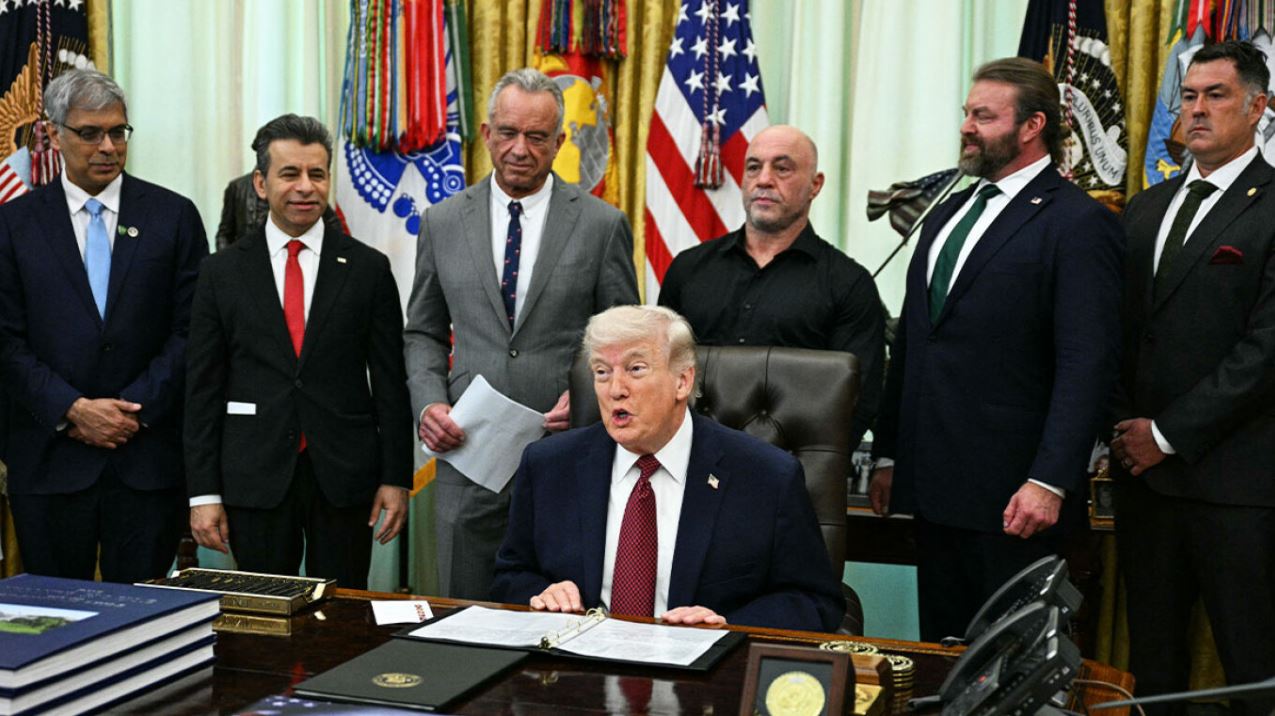 Irani mbylli Hormuzin  Donald Trump paralajmëron zhvillime të rëndësishme