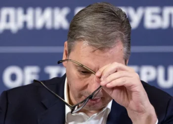 Vuçiç në Francë: Serbia s’është në linjë me politikën botërore për shkak të Kosovës, duhen vendime të guximshme
