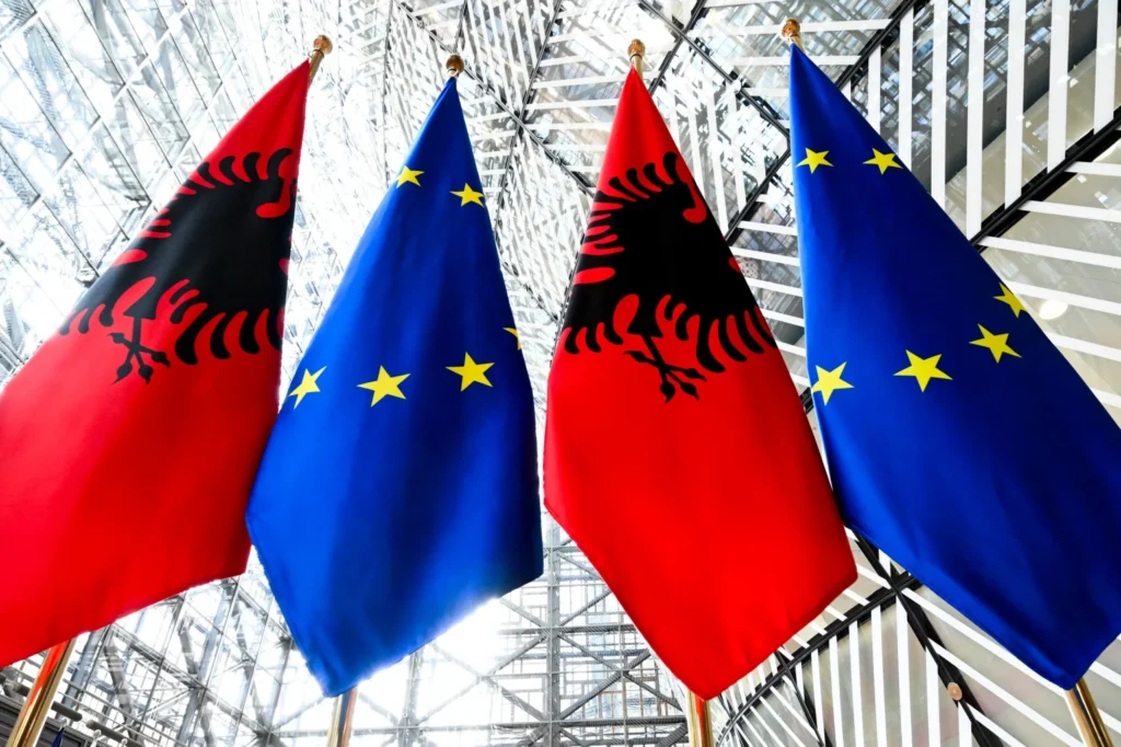 Zbardhet dokumenti i IBAR! Nga korrupsioni te zgjedhjet, ja çfarë u vendos për kriteret e Shqipërisë