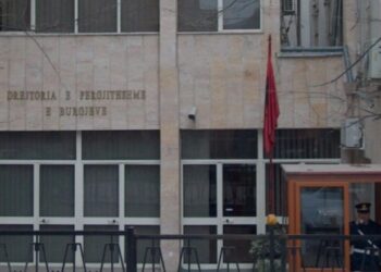 Të burgosurit festë me muzikë e alkool brenda qelisë, reagon Drejtoria e Burgjeve