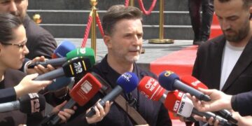 Homazhet për Pëllumbin, Braçe: 35 vite janë një jetë me njerëz që po ndahen me ne, është e vështirë