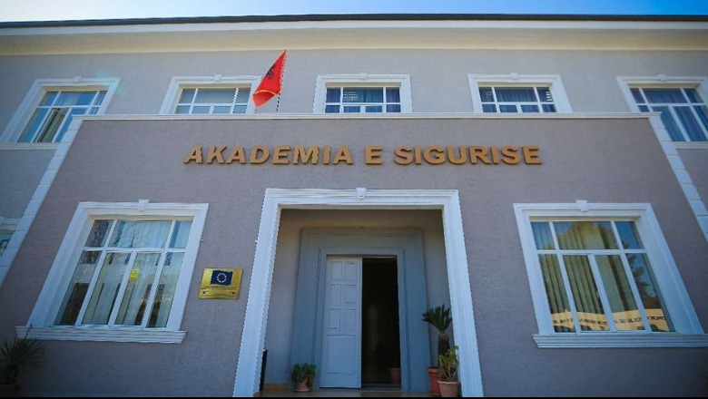 Helmimi i 52 studentëve të Akademisë së Sigurisë  Prokuroria thërret kreun e AKU së për deklarime