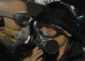 Tensione dhe përplasje me policinë, Berisha shfaqet me maskë kundërgaz në protestën para Ministrisë së Brendshme