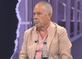 Ish-shoqëruesi i Fatos Nanos i bën thirrje Berishës të largohet nga PD: Ik nga politika, lëre partinë të ecë përpara!