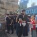 Me plisa dhe flamurin kuq e zi, nis protesta në Tiranë në mbështetje të shqiptarëve të Maqedonisë së Veriut