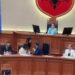 Ministri ulet te vendi i Ramës në sallën e Kuvendit, i thonë të çohet menjëherë