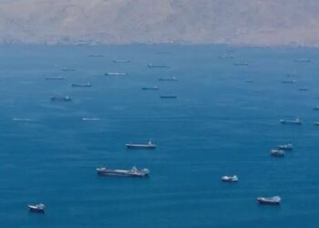“2 milionë dollarë për çdo tranzit”, pse nuk lejohen tarifa kalimi në Ngushticën e Hormuzit?
