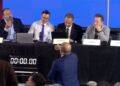 “Fol edhe tre minuta”, debat i ashpër Mziu-Mazniku për Reformën Territoriale