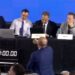 “Fol edhe tre minuta”, debat i ashpër Mziu-Mazniku për Reformën Territoriale