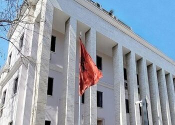 DETAJE / Gjykata e Lartë vendos sot për rregullat e reja të paraburgimit