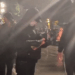 Protesta e PD/ Dalin pamjet, protestuesi i maskuar me molotov në dorë, dështon ta ndezë