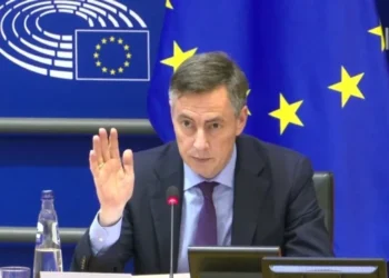 “Si po e garantoni përfshirjen e PD?” Mcallister çon tek Marta Kos shqetësimet e Tabakut