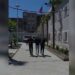 Lëvizte me pistoletë lodër, maskë dhe përforcues grushti, arrestohet 18-vjeçari në Vlorë