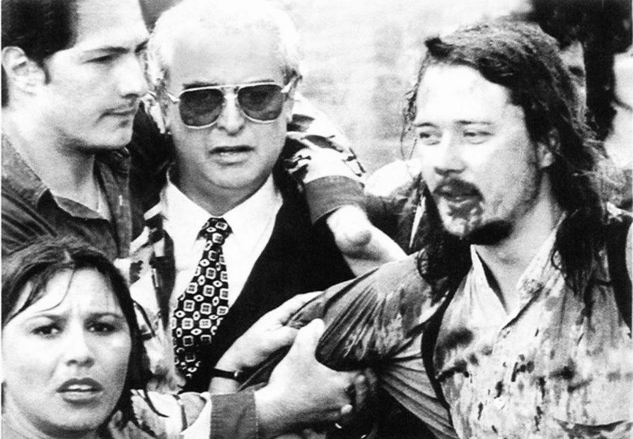 Ndarja nga jeta e Servet Pëllumbit  Rama reagon me foton e protestës së 1996 s  Lamtumirë Profesor i dashur 